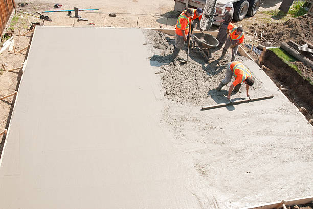 Best Commercial Concrete Services in Nokomis, IL